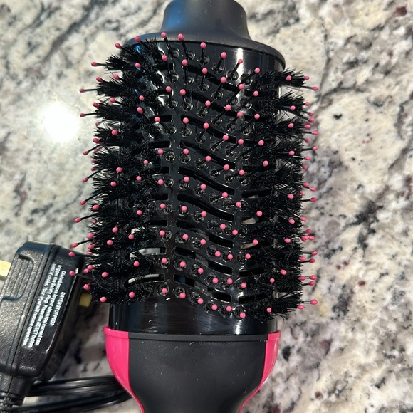 Revlon Volumizer - Picture 3 of 5